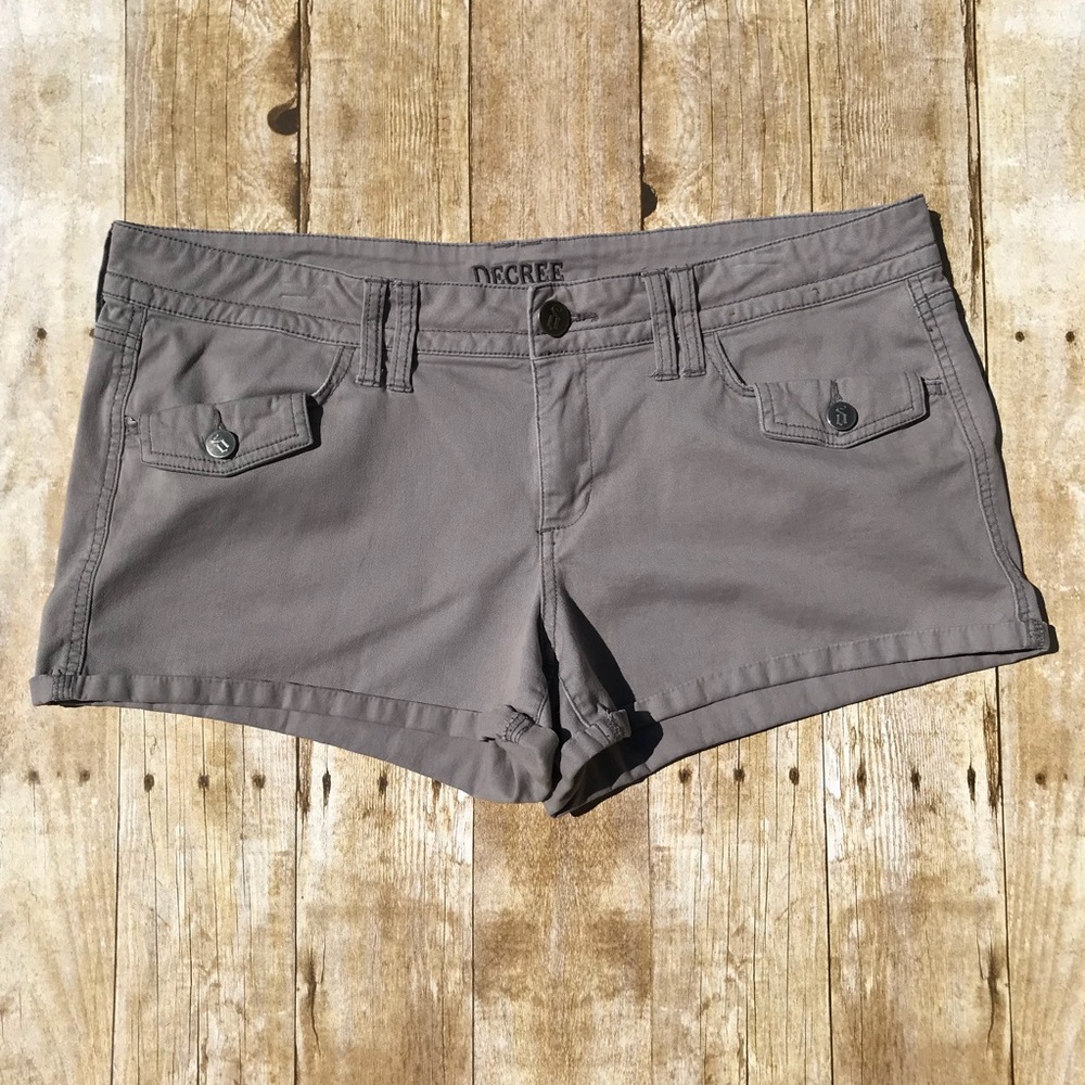 Decree Stretch Short Shorts.   A32